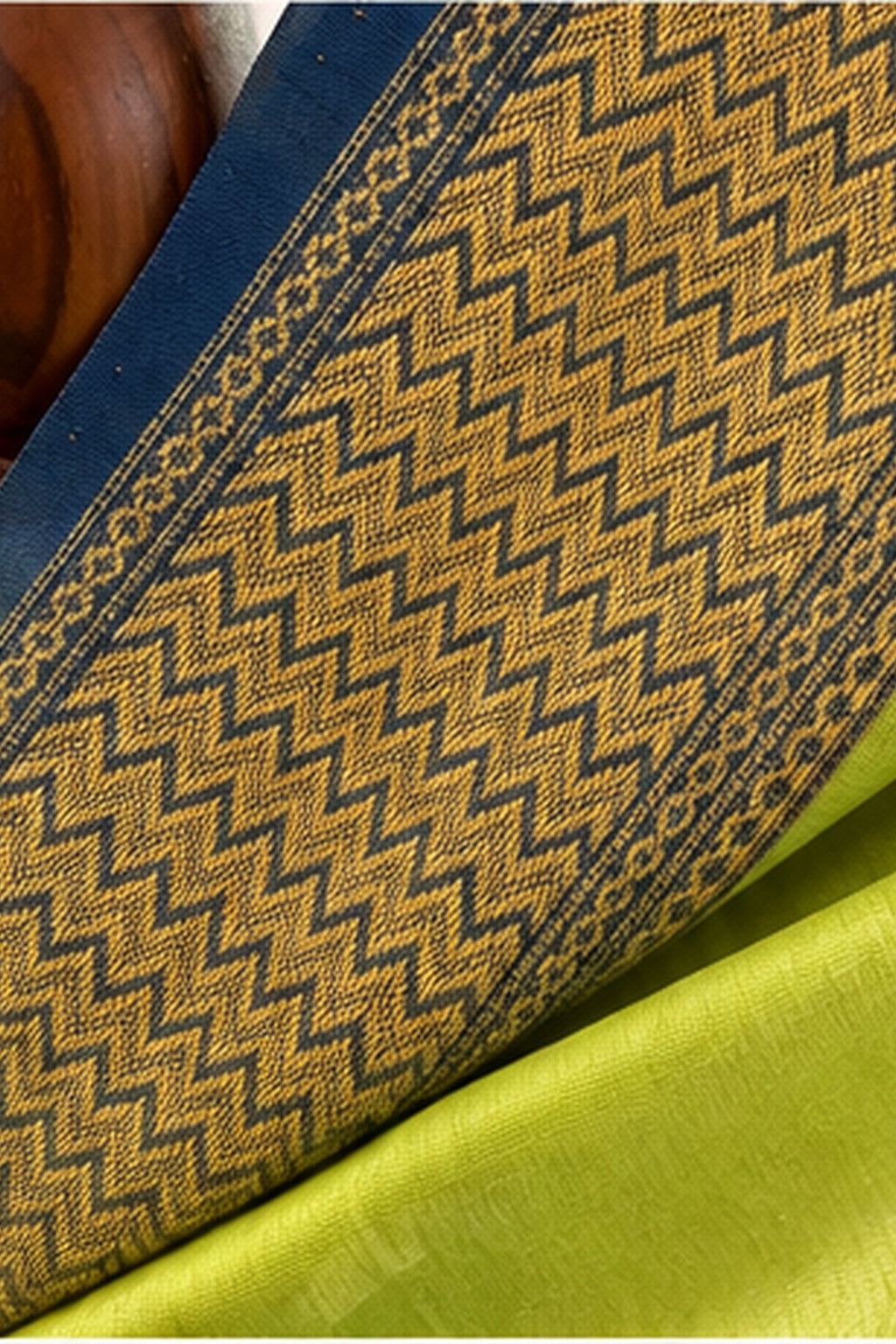 Navy Nimbu Lotus Butta