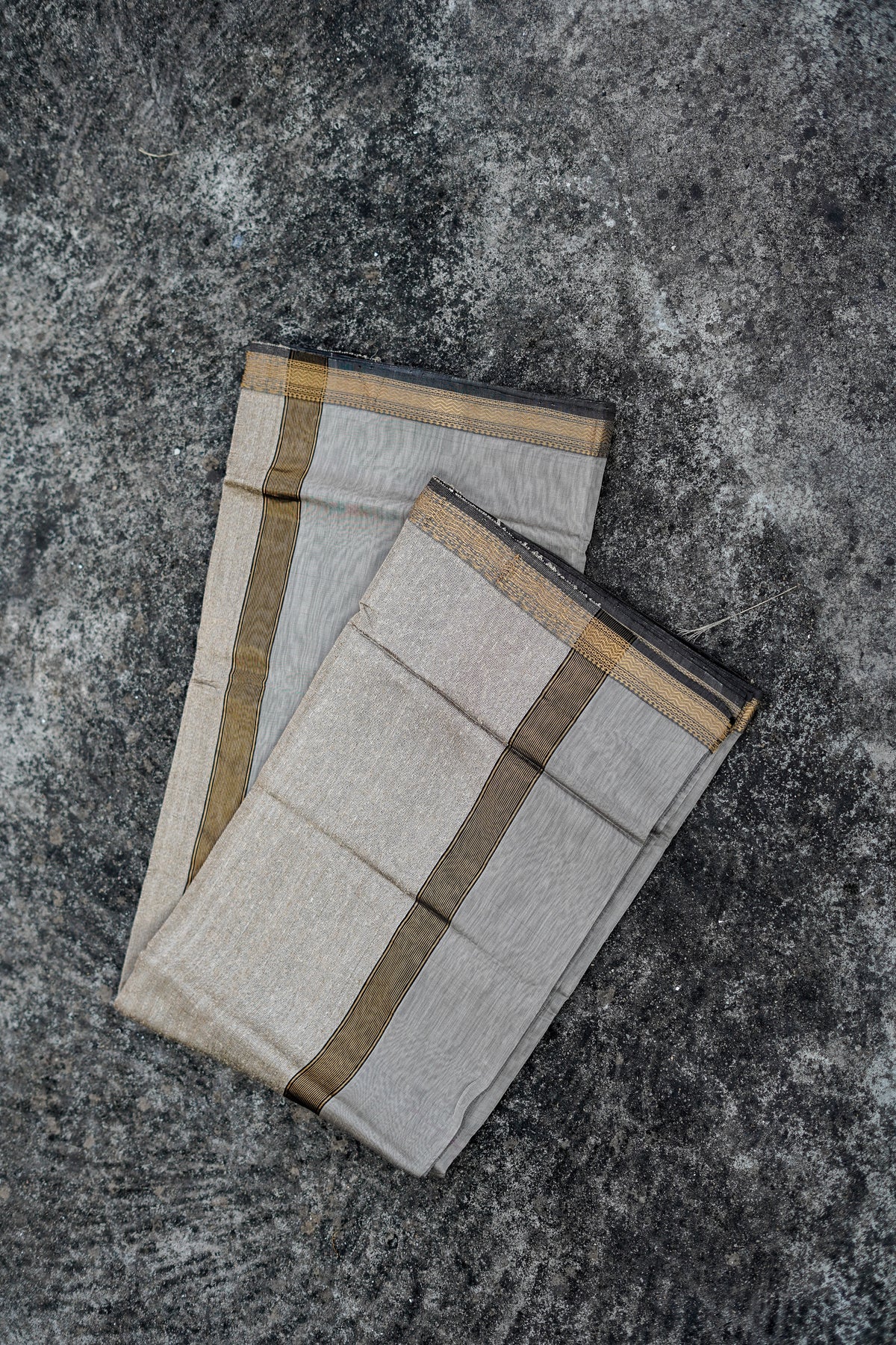 Slaty Golden Border